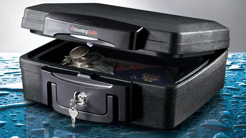 SentrySafe H0100 Yangın Çantası (Alternatif 2)