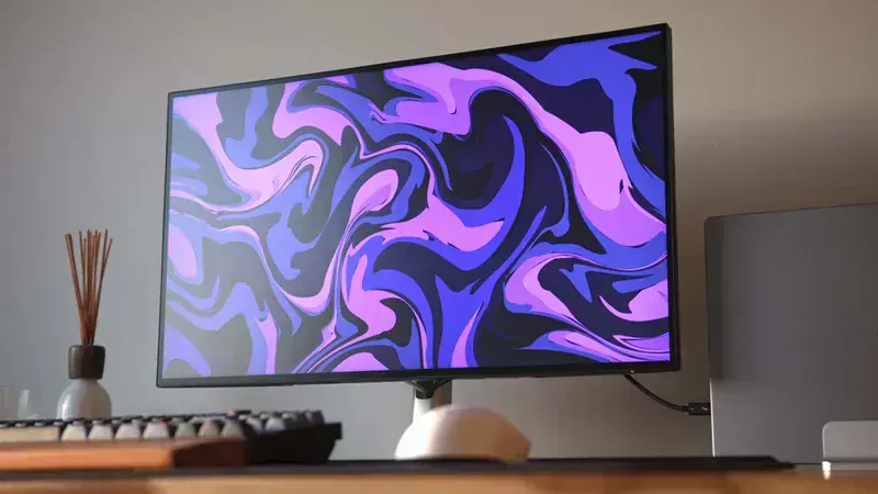 Dell UltraSharp U2723QE