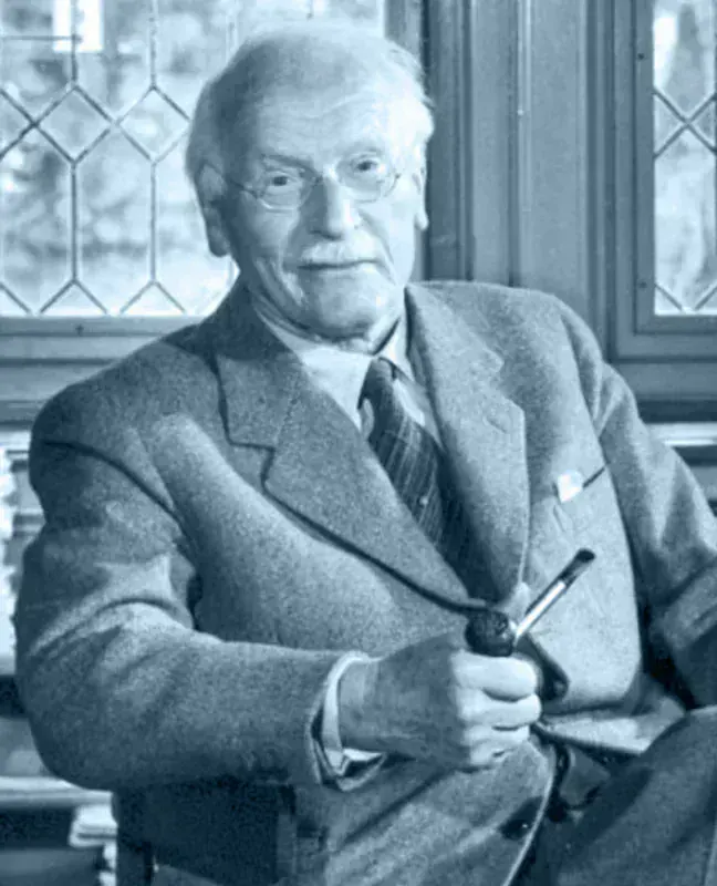 Dirilen Tanrılar